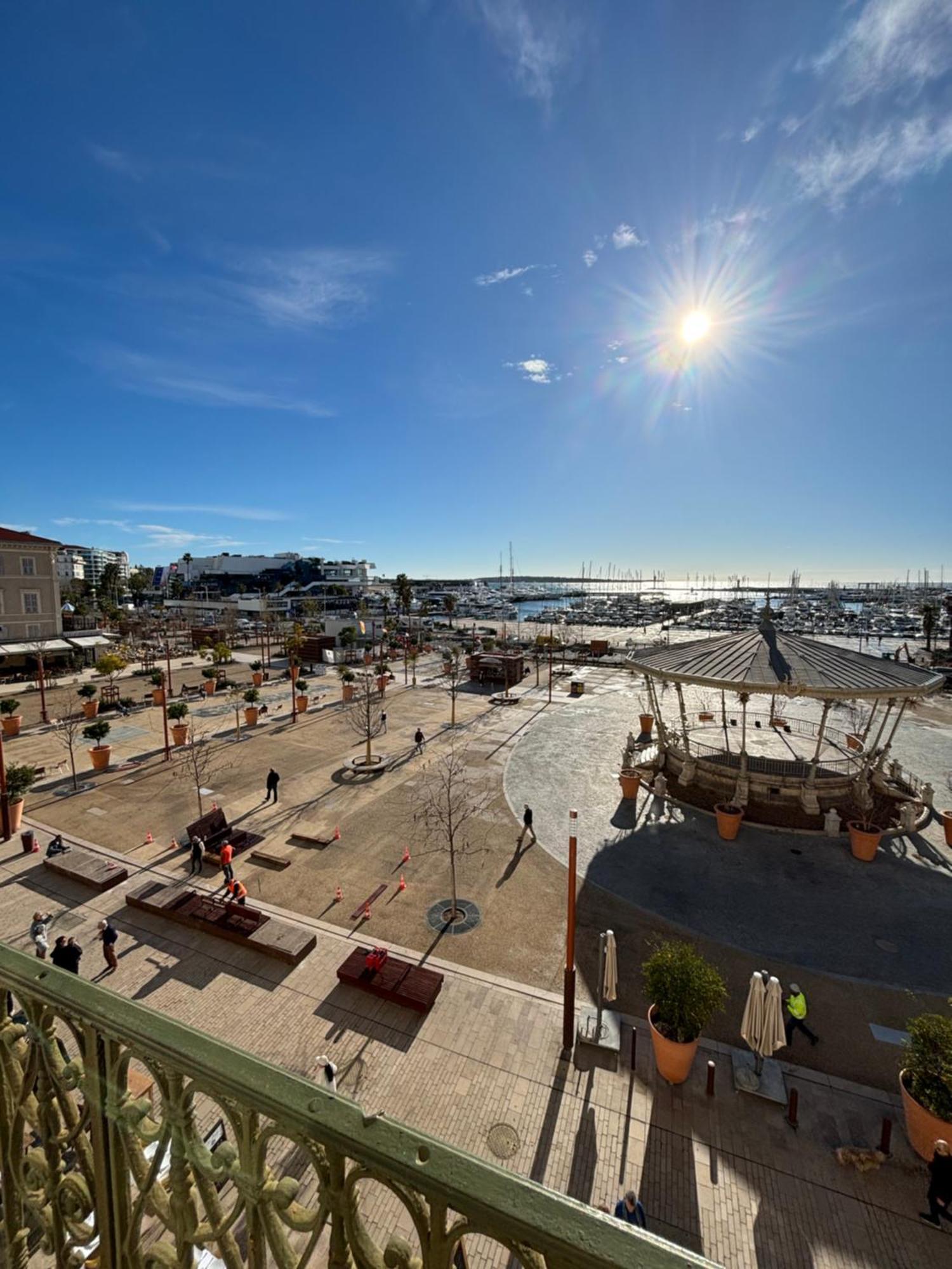 Cannes : Agreable Et Lumineux Appartement Vue Mer ภายนอก รูปภาพ