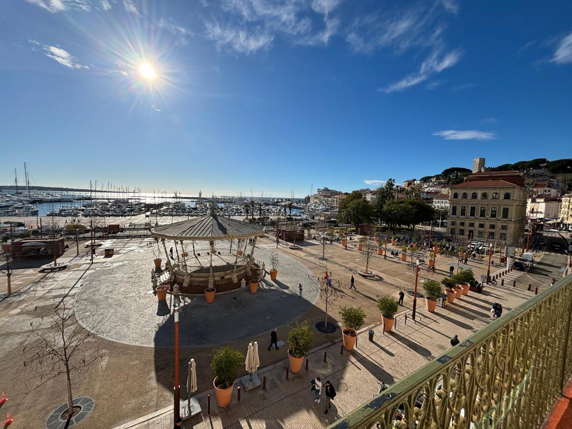 Cannes : Agreable Et Lumineux Appartement Vue Mer ภายนอก รูปภาพ